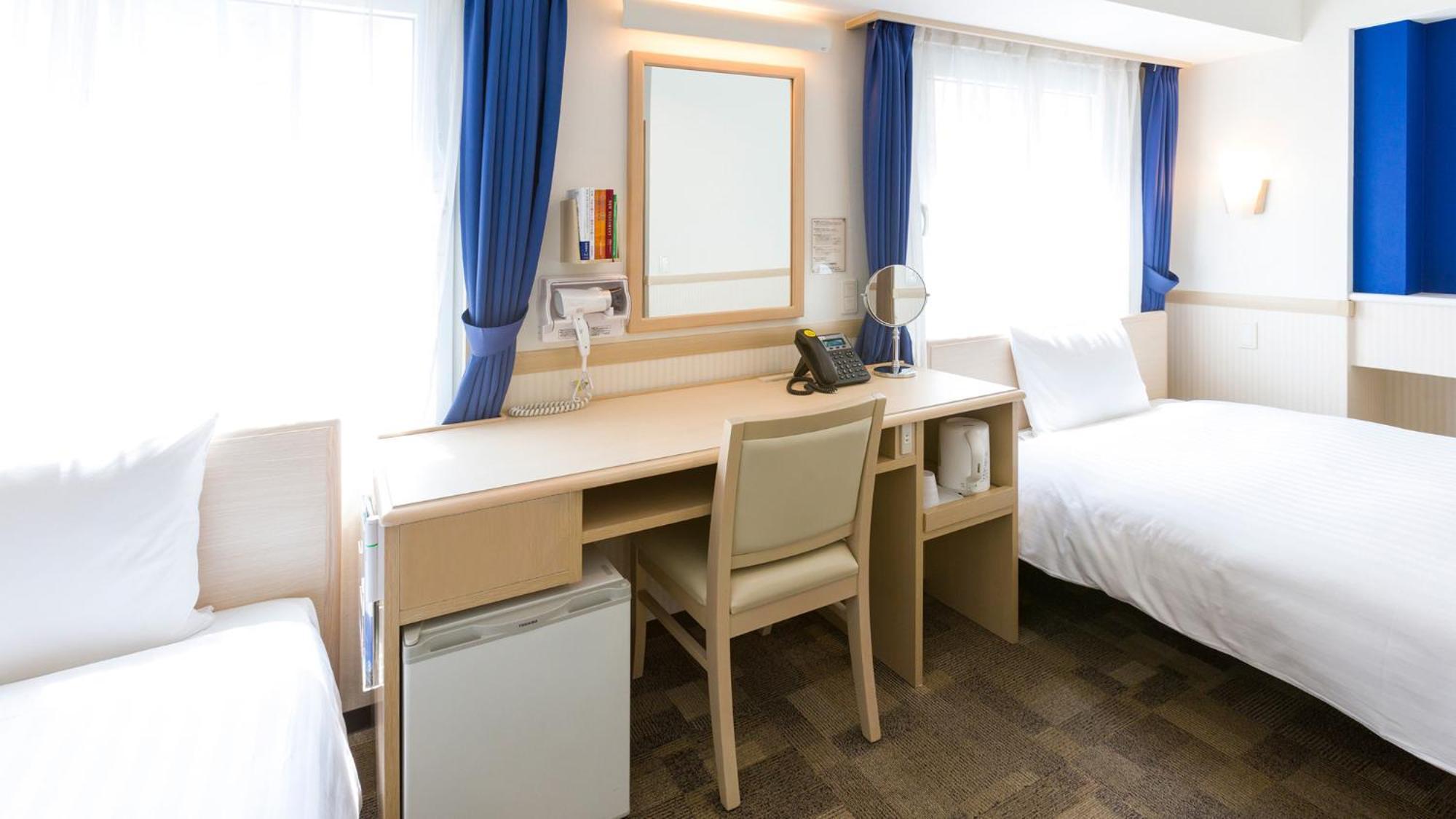 Toyoko Inn Shizuoka Eki Kita Guchi Номер фото